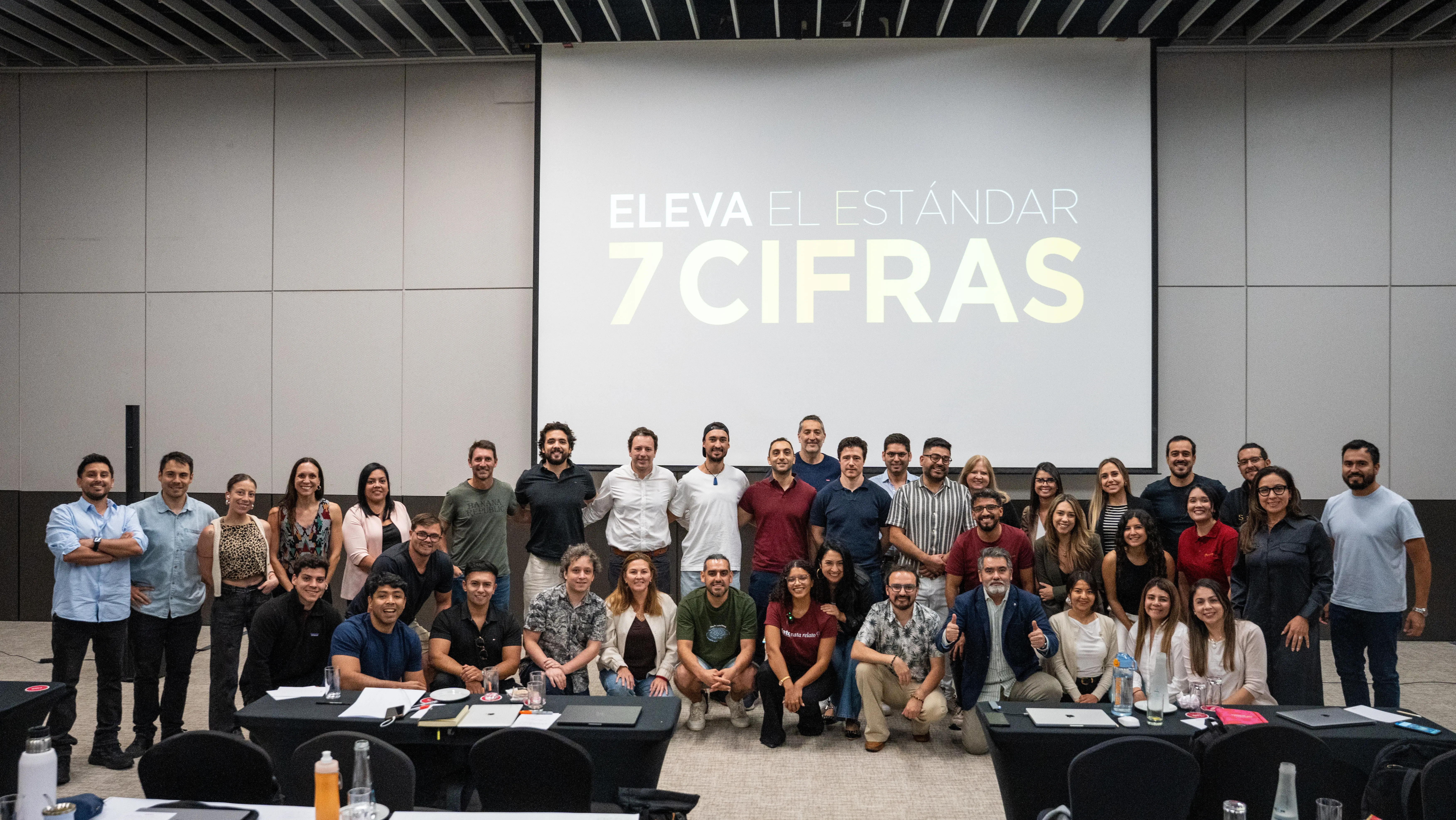 Encuentro presencial con clientes