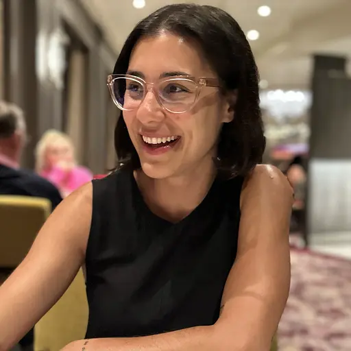 Andrea De Oliveira